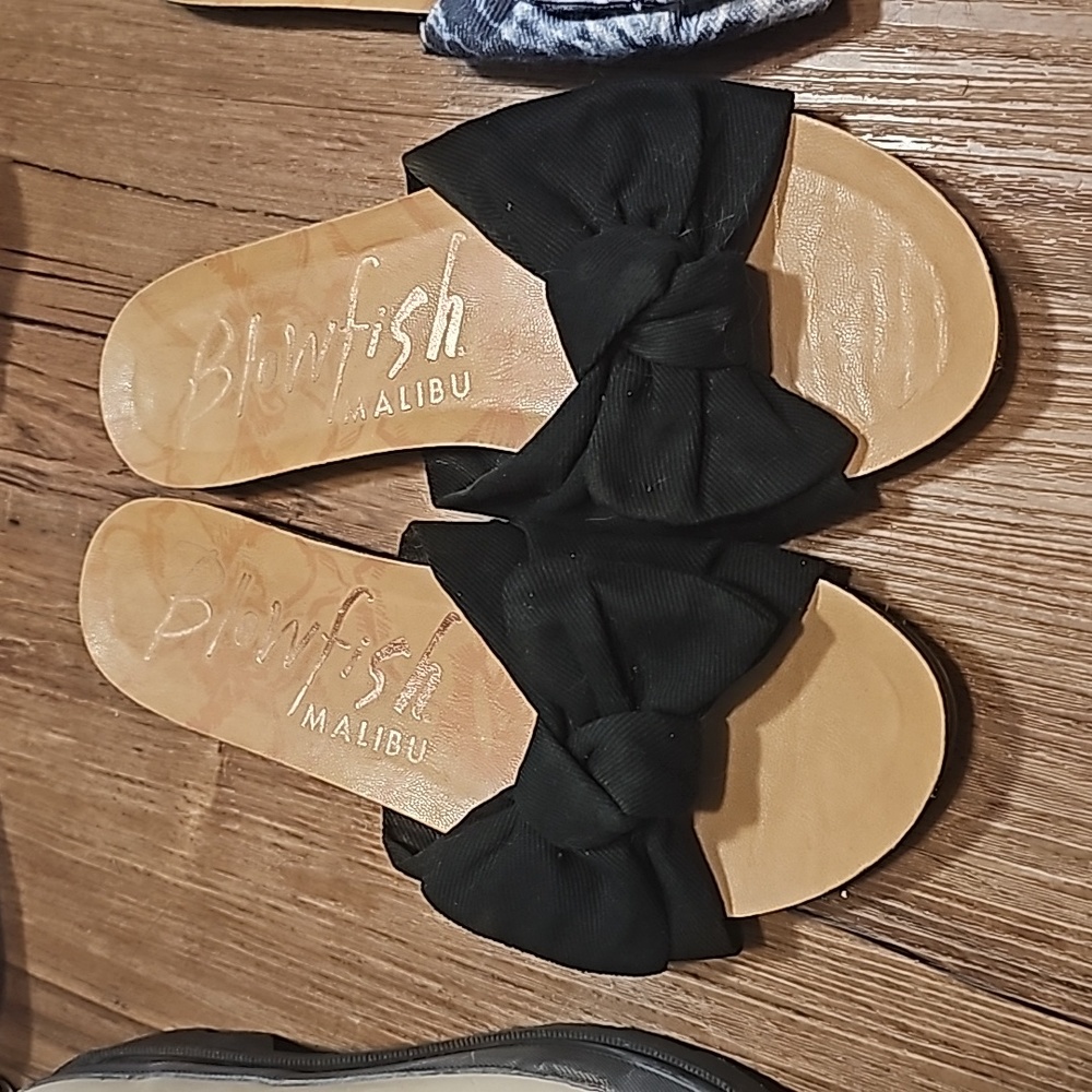 Blowfish black bow sandal